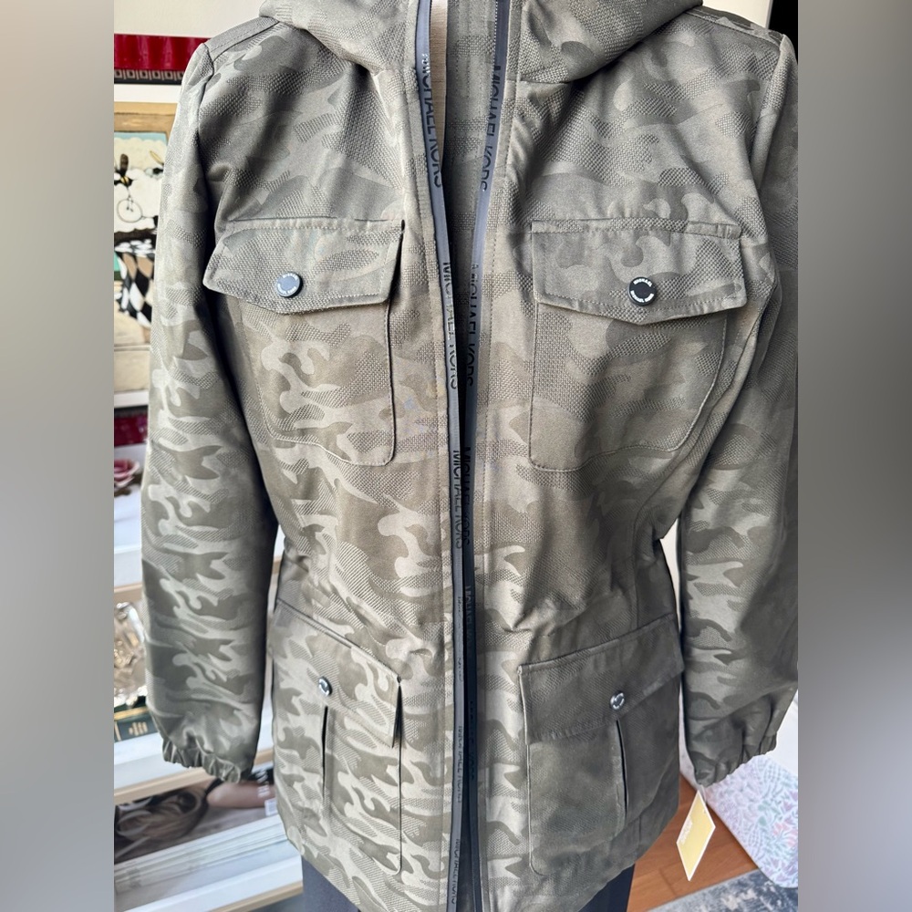 NWT Michael Kors Olive camouflage Utility Jacket - Picture 2 of 9